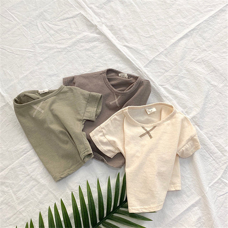 T-shirt manches courtes bébé - style simple pour l'été