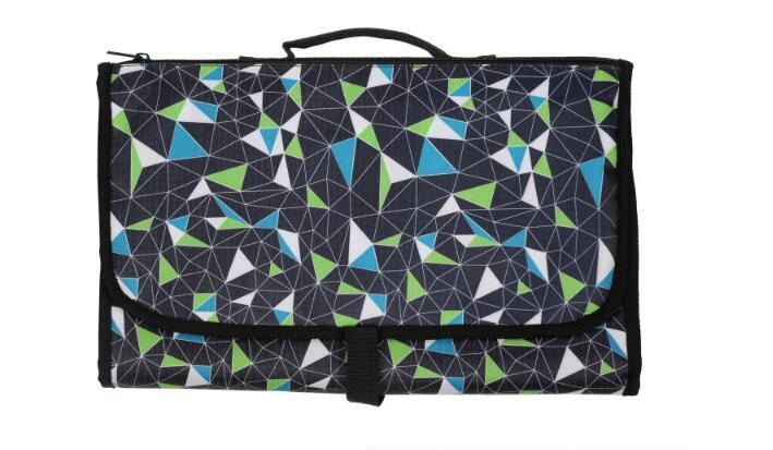 Tapis à Langer Bébé Portable – Pliable, Imperméable & Lavable | Matelas de Voyage + Sac de Rangement
