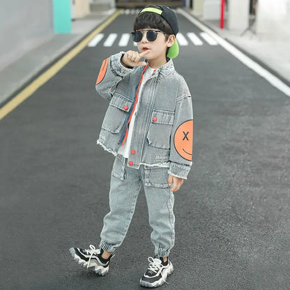 Ensemble Survêtement Garçon – Look Denim Sport Chic (3 à 13 ans)